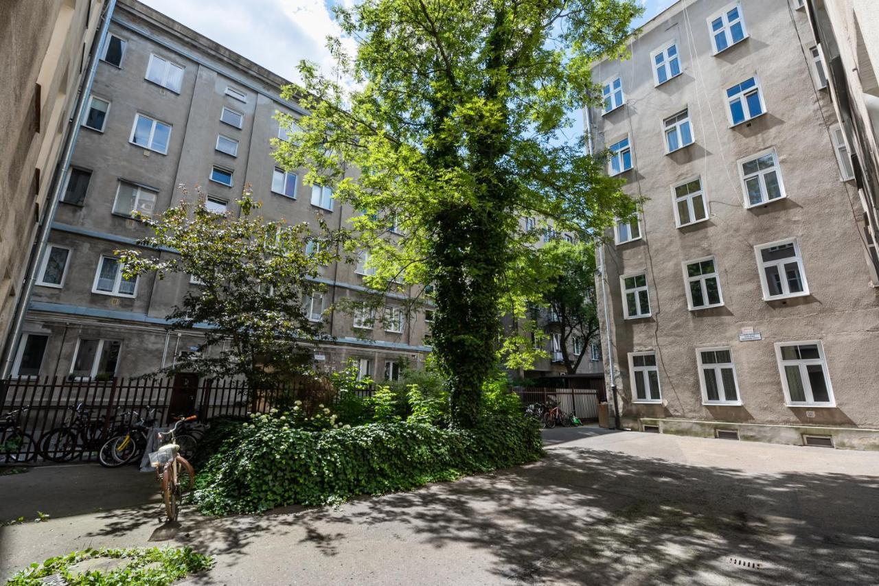 New Praga Enchanting Studio Варшава Экстерьер фото